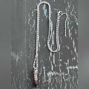 Rhodonite pendant necklace - beautiful 30 inch silver chain - gifts for her​​